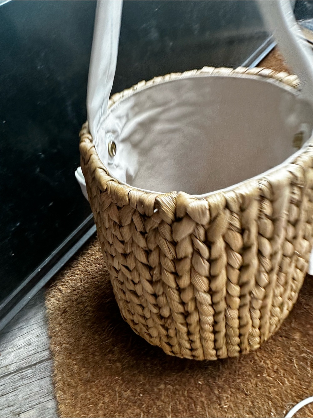 Pamela Munson Petit Isla Bahia Basket - Picture 6 of 7